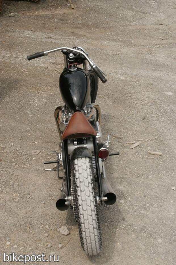 Кастом «Black Bike» на базе BSA A10 1958