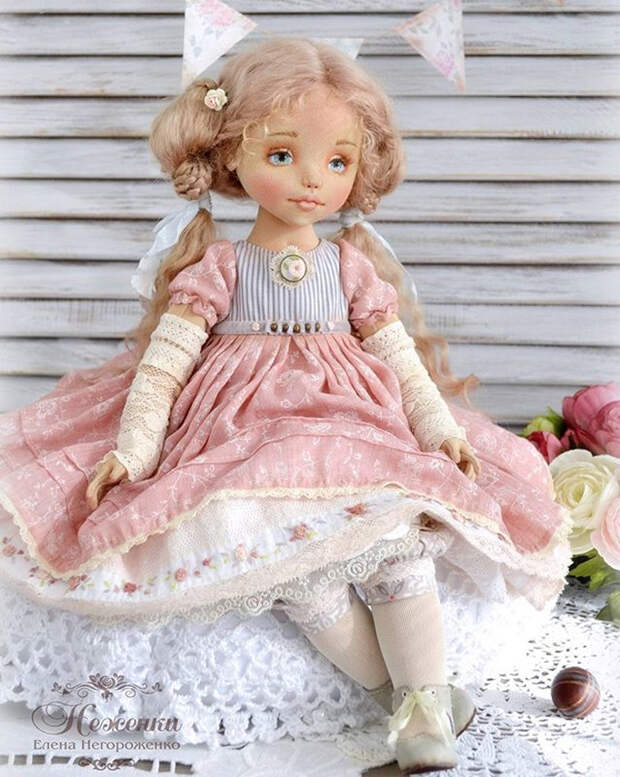Будуарная текстильная кукла Софья