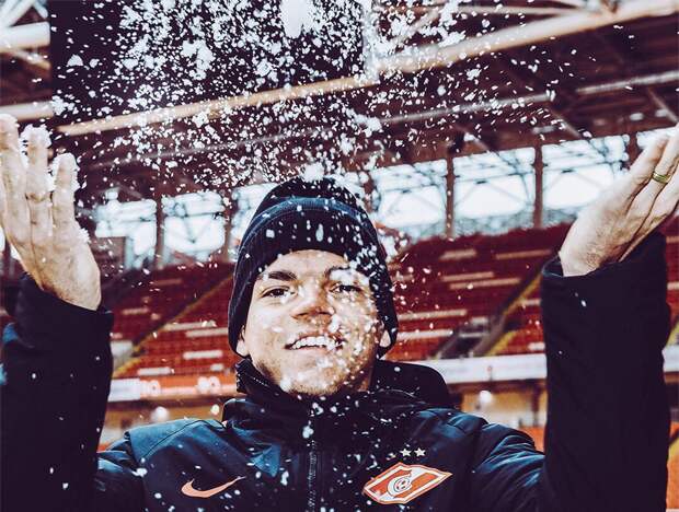 Айртон показал раздевалку «Спартака» после выхода в Лигу чемпионов: фото