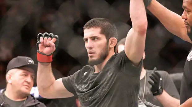 Махачев пожелал здоровья дос Аньосу