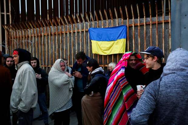 «Волынские животные!»: украинские беженцы в США вынуждены жить в клоаке 