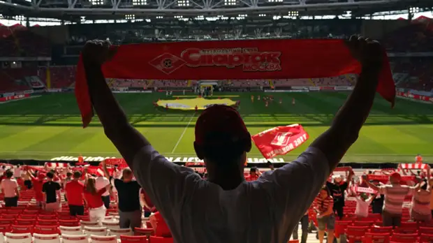 Пятеро фанатов попали в полицию после матча «Зенит» — «Спартак»