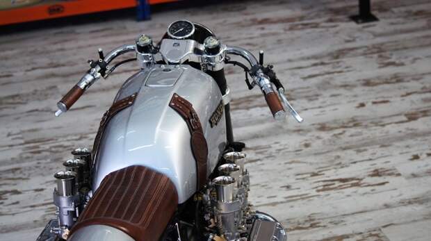 Dragon’s Motorcycles: Кафе рейсер Honda GoldWing GL1000