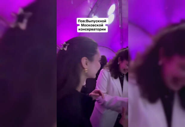 Оперный певец превратил выпускной консерватории в настоящее шоу