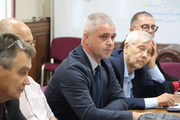 Заседание комиссии ОП АК по вопросам охраны здоровья граждан и развития здравоохранения / Фото: пресс-служба ОП АК