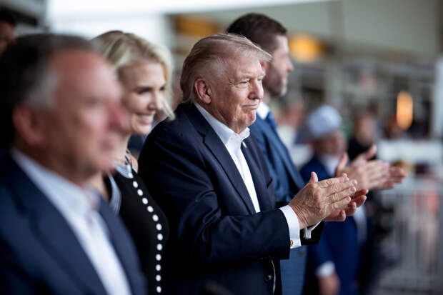 Трамп охарактеризовал удары по Ирану как «любовное похлопывание» и подтвердил действие перемирия