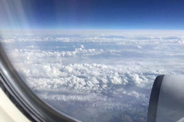 В Тегеран направились несколько самолетов после открытия неба над Ираном