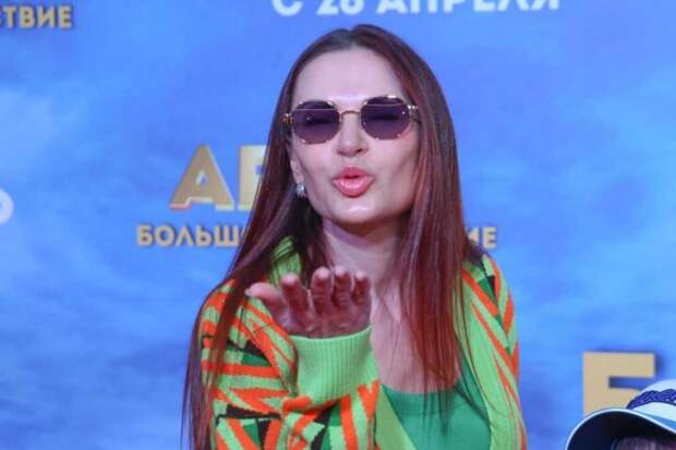 Дом Эвелины Бледанс: винтажная шкатулка вместо звездного люкса