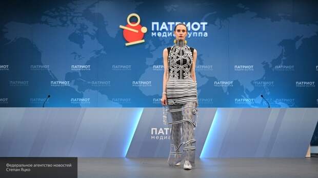 Татьяна Парфенова представила коллекцию одежды, посвященную юбилею "Модного дома" 