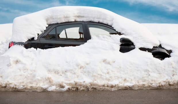 Что нужно иметь в автомобиле зимой на случай аварийных ситуаций