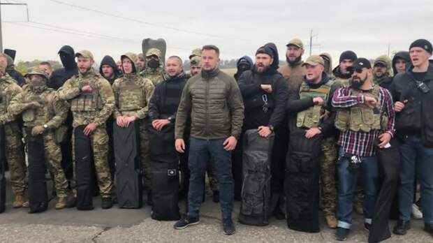 Протесты в Киеве: Украина сорвала первый шаг к миру в Донбассе