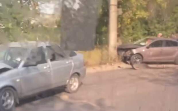 В ДТП на улице Промышленной в Рязани пострадали водители
