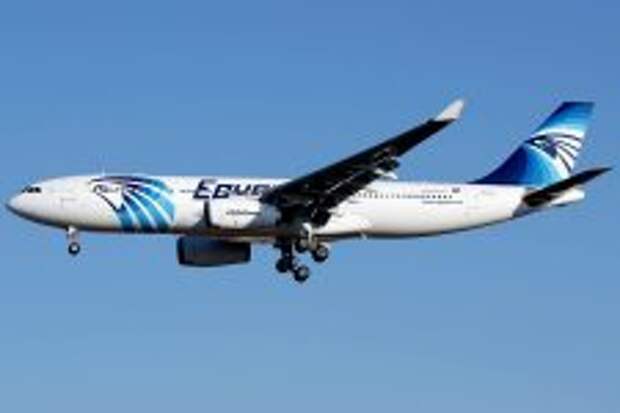 Airbus 330-243 авиакомпании EgyptAir, конструкционный номер 696