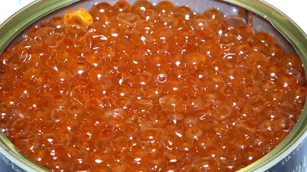 Диетолог Григорьян рассказала, чем можно заменить красную икру