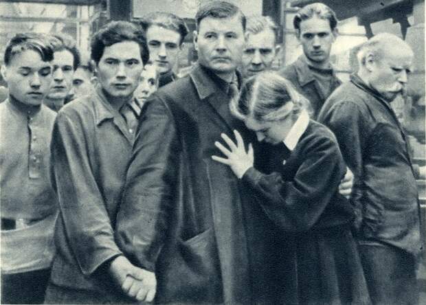 stalin-umer-narodnoe-gore4.jpg