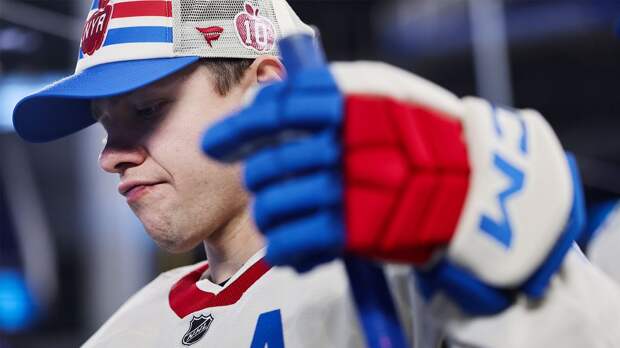 Панарин не попал в состав «Лос-Анджелеса» на матч с «Вегасом»