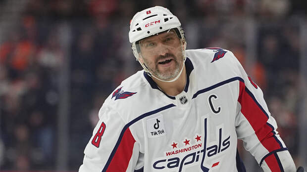 Прервал молчание: Овечкин оформил дубль в матче НХЛ и сократил отставание от рекорда Гретцки до 18 голов