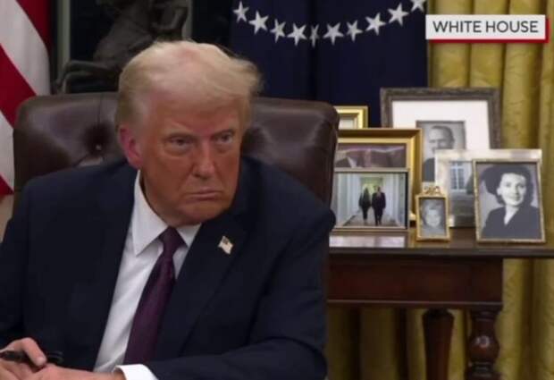 «Мне не надоест»: Трамп отказался от прежних сроков завершения войны и ужесточил риторику