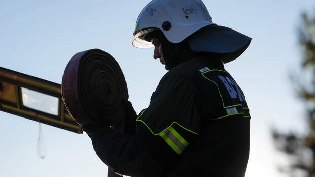 Пожар в промзоне начался в результате атаки дронов ВСУ в Татарстане