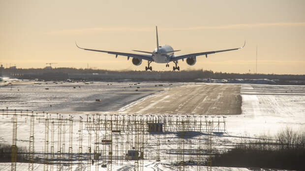 Аэропорт Пскова временно не обслуживает рейсы