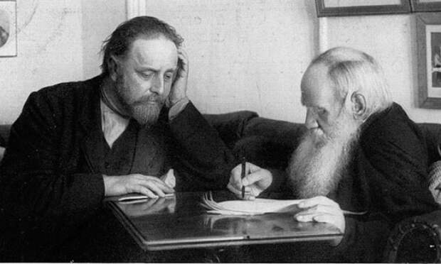 17 известных людей и их почерк