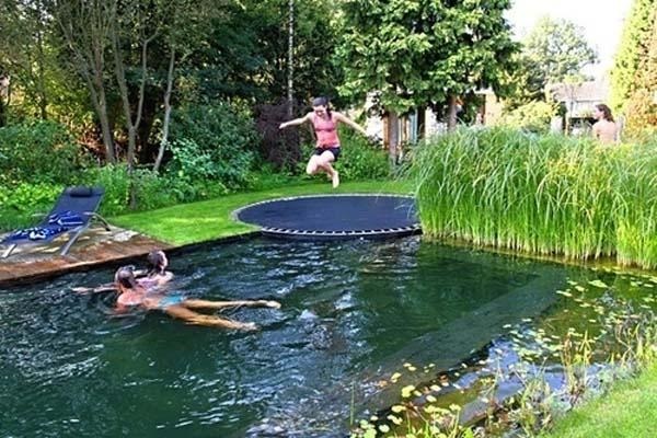 батут для прыжков в воду