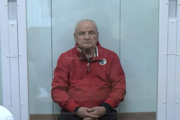 Для 69-летнего замминистра обороны обвинение запросило 22 года строгого режима