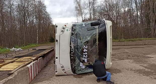 Автобусы в краш-тесте продемонстрировали низкий уровень безопасности