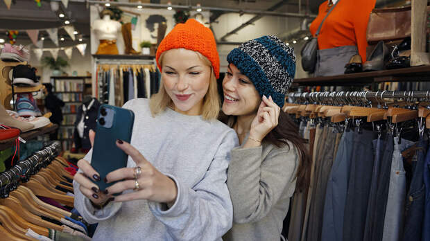 В Twinby появился новый формат знакомств для поиска подруг