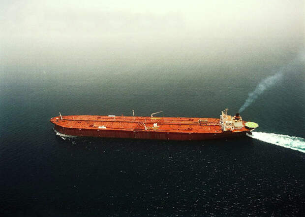 Самый большой корабль до 2009 года. |Фото: grandstroy.blogspot.com.