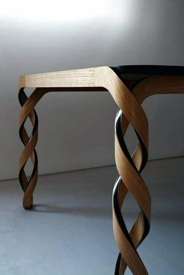 Ножки стола с двойной спиралью