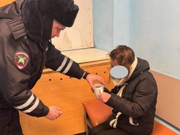 В Свердловской области девочка провела ночь на кладбище, уснув на могиле бабушки