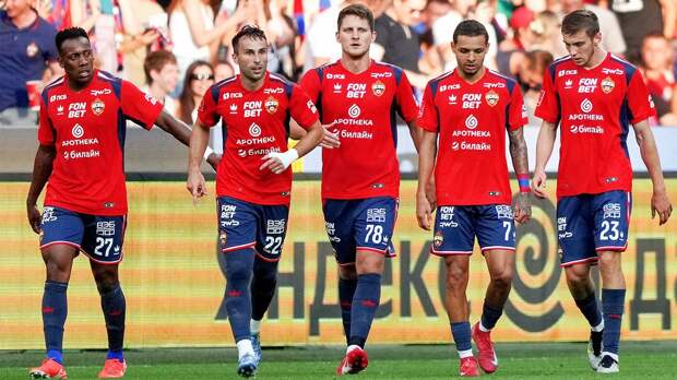 «ЦСКА» и «Зенит» потеряли футболистов, экс-звезда АПЛ собрался в Россию. Итоги трансферного окна в РПЛ