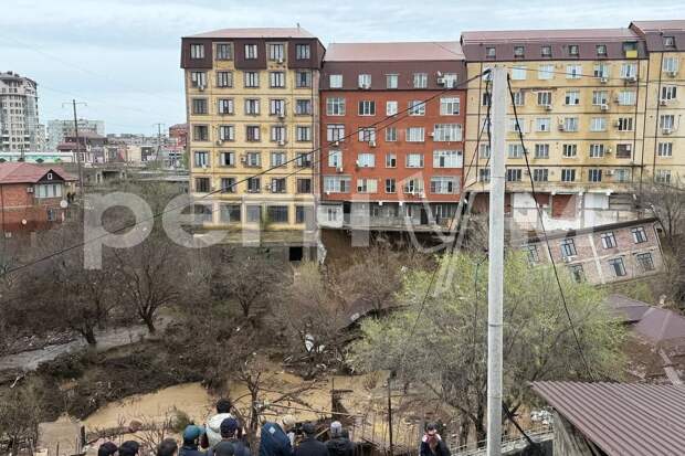 В Махачкале из-за угрозы обрушения четырех домов эвакуировали 300 человек