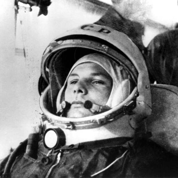 Путин назвал полет Гагарина в космос осуществлением мечты человечества