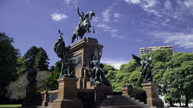 RT рассказал историю лидера освобождения Южной Америки Хосе де Сан-Мартина