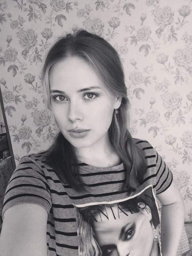 Девушки из соцсетей Девушки из соцсетей
