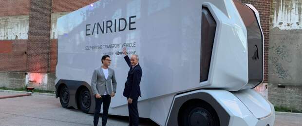 Einride поставит 300 электрических тягачей компании Maersk