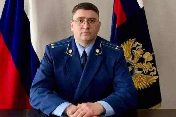 Новым прокурором Сосновского района назначен Денис Звягинцев