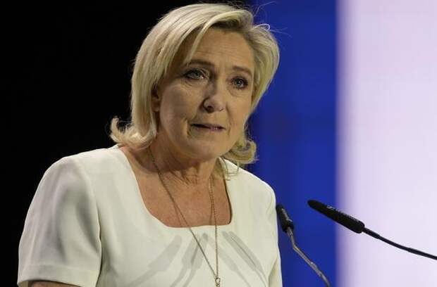 Марин Ле Пен назвала ЕС токсичным объединением и призвала к его реформированию