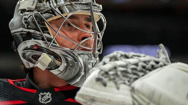 Тренер «Каролины» — о травме Кочеткова: «Он принял решение об операции, поэтому, вероятно, выбыл до конца сезона»