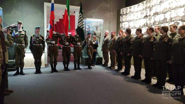 «Воин - не только тот, кто с оружием в руках»: в Казани поощрили курсантов центра «ВОИН»