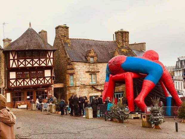 Spiderman Bounce House