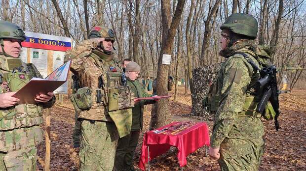 Военнослужащие рассказали о ходе штурма населенного пункта Новоалексеевка в ДНР