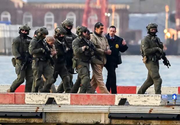 Экс-глава ЦРУ ответил на вопрос о возможности похищения Путина