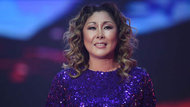 Певица Анита Цой призналась, что хочет внуков