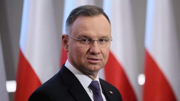 МИД Польши: Дуда не имел полномочий обсуждать размещение ядерного оружия