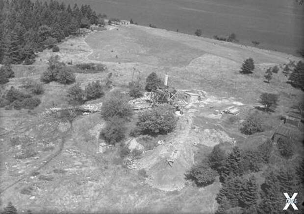 Аэрофотоснимок раскопок на острове в ...