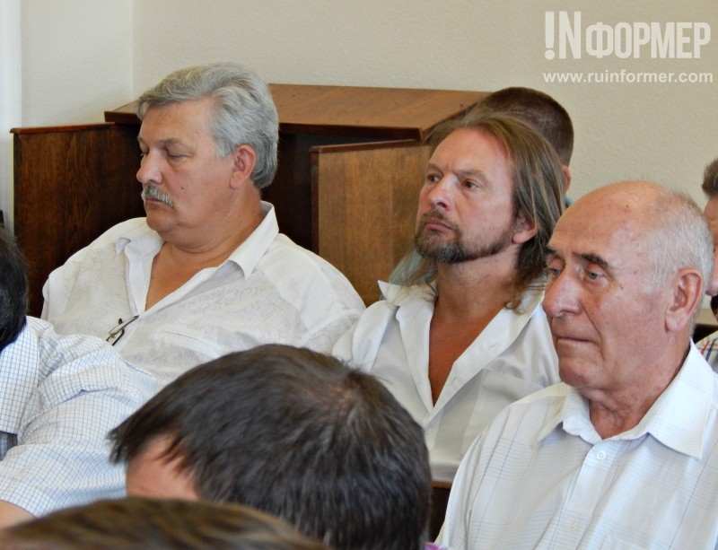В севастопольском суде Геннадий Басов держится достойно (фото)
