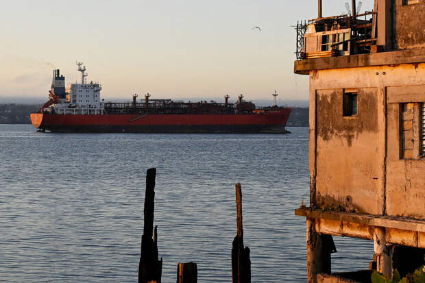 Сенат США поддержал законопроект о санкциях против "теневого флота" России